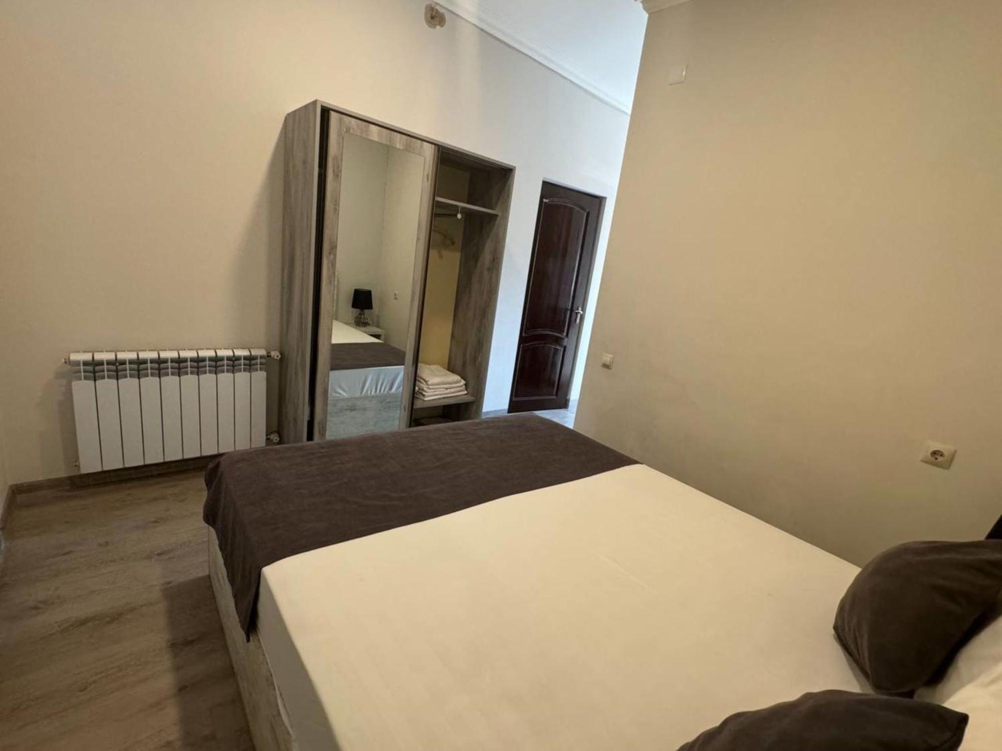 Hotel Menua Єреван Екстер'єр фото